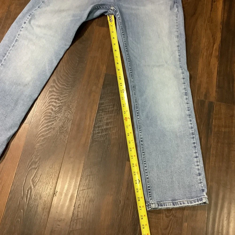 Levis 514 Straight Fit Mens Jeans Light Wash Blue Denim 31x30 00514-1713